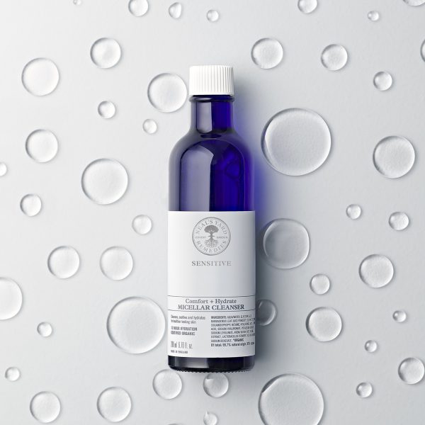 Neals Yard Remedies Sensitive Comfort and Hydrate Micellar Cleanser 200ml - Image 2