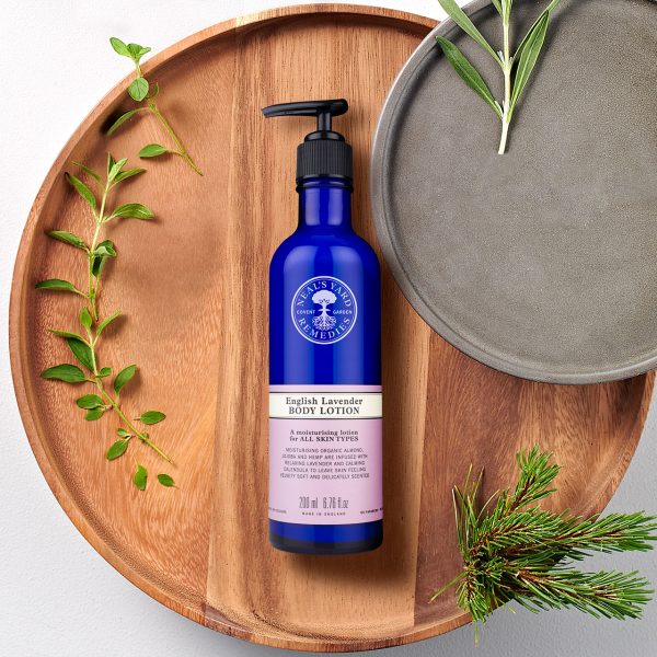 Neals Yard Remedies English Lavender Body Lotion 200ml - Image 3
