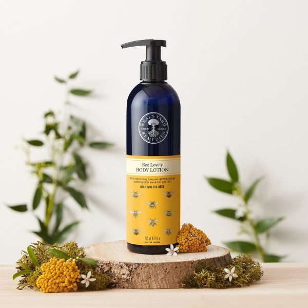 Neals Yard Remedies Bee Lovely Body Lotion 295ml - Image 3