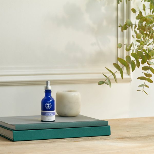 Neals Yard Remedies Goodnight Pillow Mist 45ml - Image 4