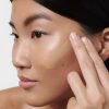 Dr Hauschka Foundation Walnut-06 30ml - Image 4