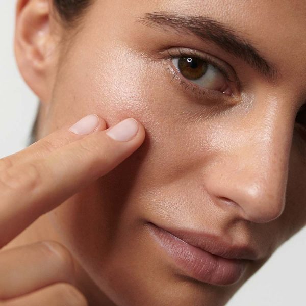 Dr Hauschka Illuminating Fluid 30ml - Image 6