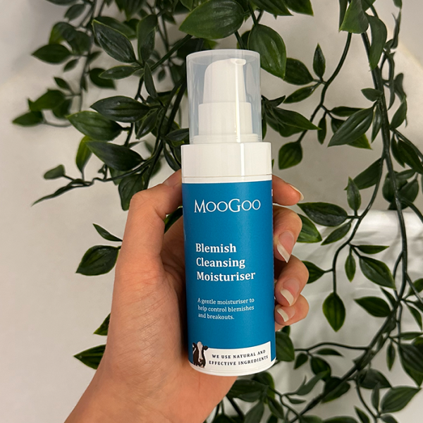 MooGoo Blemish Cleansing Moisturiser 75g - Image 2
