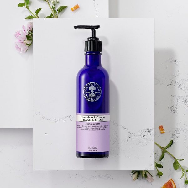 Neals Yard Remedies Geranium & Orange Hand Lotion 200ml - Image 3