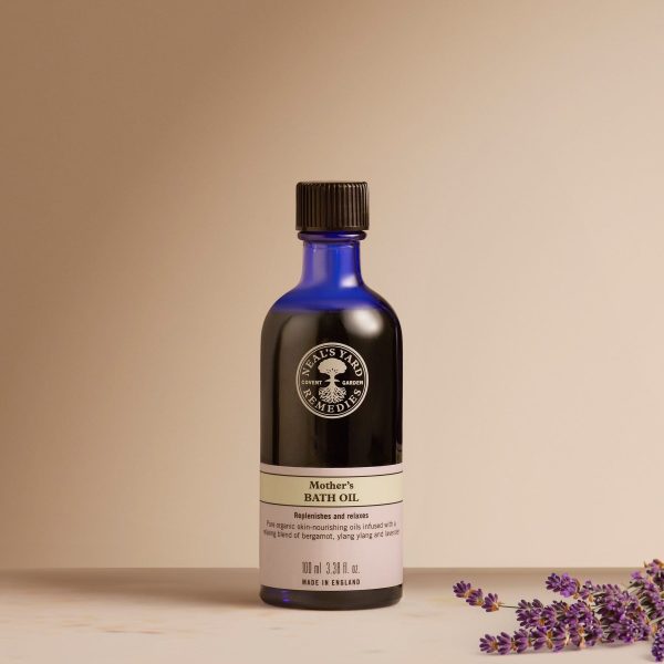Neals Yard Remedies Mothers Bath Oil 100ml - Image 3