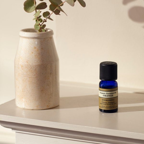 Neals Yard Remedies Orange Organic Essential Oil 10ml - Image 2