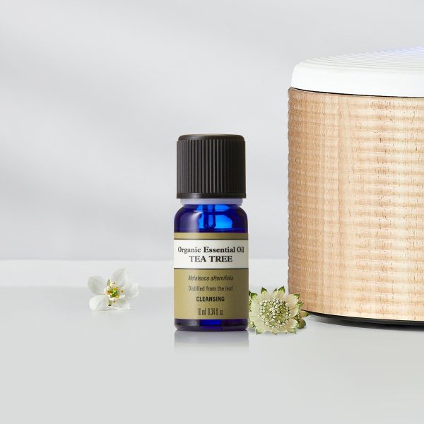 Neals Yard Remedies Tea Tree Organic Essential Oil 10ml - Image 2